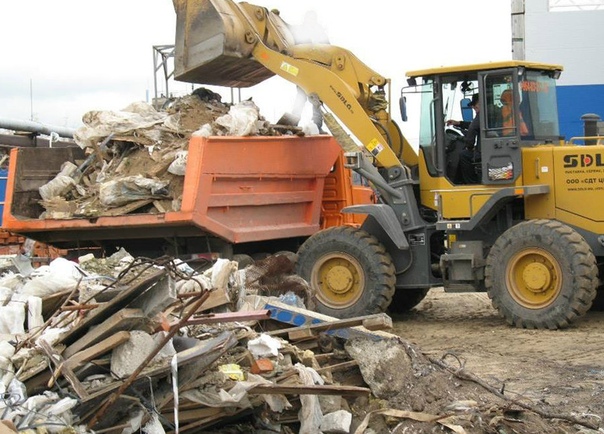 [:ru]Утилизация строительного мусора[:]